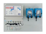 Central de controlo com 2 bombas doseadoras pH/RX 3 L/h cloro